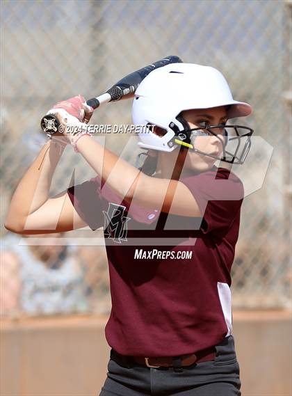 Thumbnail 3 in Mountain Ridge vs. Youngker (Sunrise Mountain Invitational) photogallery.