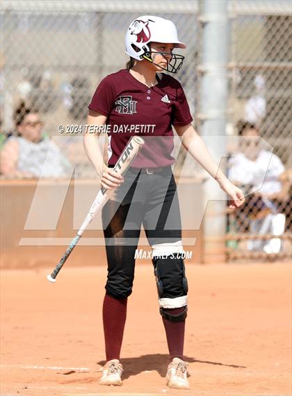 Thumbnail 1 in Mountain Ridge vs. Youngker (Sunrise Mountain Invitational) photogallery.