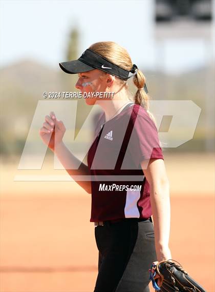 Thumbnail 2 in Mountain Ridge vs. Youngker (Sunrise Mountain Invitational) photogallery.