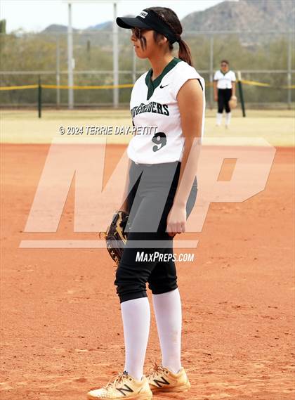 Thumbnail 3 in Mountain Ridge vs. Youngker (Sunrise Mountain Invitational) photogallery.