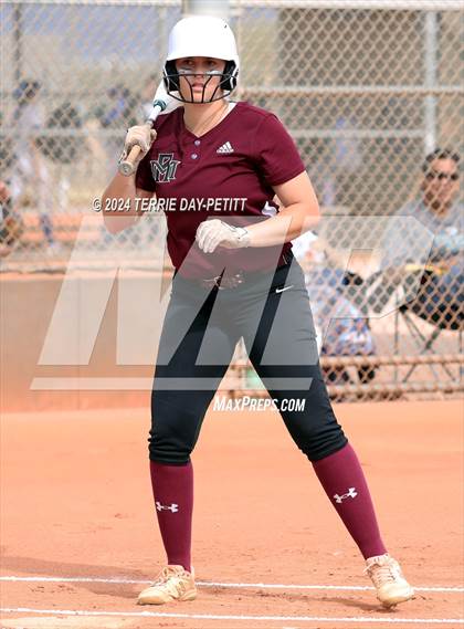 Thumbnail 2 in Mountain Ridge vs. Youngker (Sunrise Mountain Invitational) photogallery.