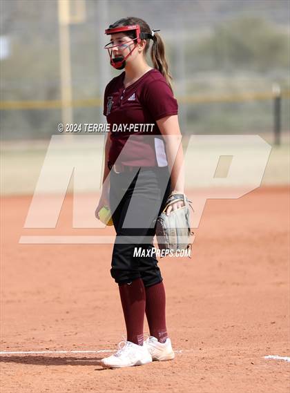 Thumbnail 3 in Mountain Ridge vs. Youngker (Sunrise Mountain Invitational) photogallery.