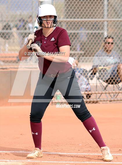 Thumbnail 1 in Mountain Ridge vs. Youngker (Sunrise Mountain Invitational) photogallery.