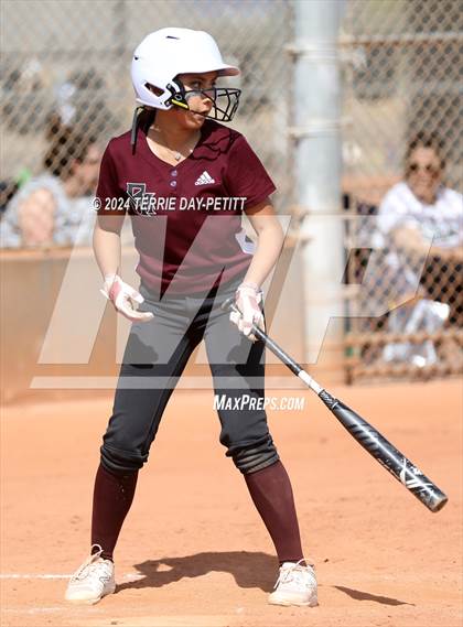 Thumbnail 2 in Mountain Ridge vs. Youngker (Sunrise Mountain Invitational) photogallery.