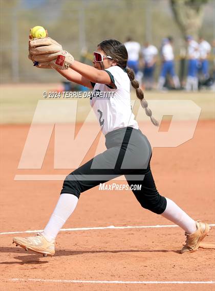 Thumbnail 1 in Mountain Ridge vs. Youngker (Sunrise Mountain Invitational) photogallery.
