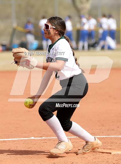 Thumbnail 3 in Mountain Ridge vs. Youngker (Sunrise Mountain Invitational) photogallery.
