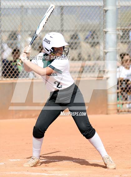 Thumbnail 2 in Mountain Ridge vs. Youngker (Sunrise Mountain Invitational) photogallery.