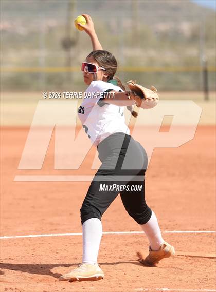 Thumbnail 1 in Mountain Ridge vs. Youngker (Sunrise Mountain Invitational) photogallery.