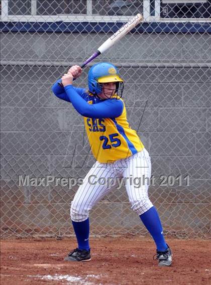 Thumbnail 3 in Oliver Springs vs. Sweetwater (AC Invitational) photogallery.
