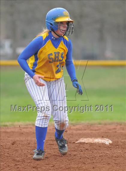 Thumbnail 1 in Oliver Springs vs. Sweetwater (AC Invitational) photogallery.