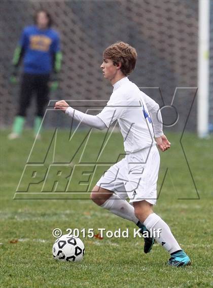 Thumbnail 3 in Bacon Academy vs Valley Regional (CIAC Class M 2nd Round) photogallery.