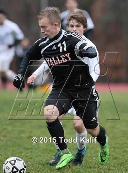 Thumbnail 1 in Bacon Academy vs Valley Regional (CIAC Class M 2nd Round) photogallery.