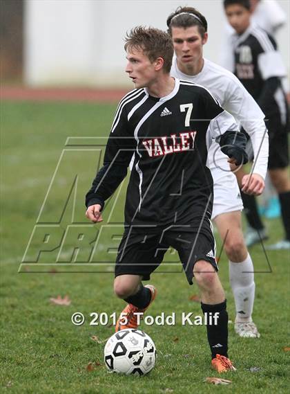 Thumbnail 2 in Bacon Academy vs Valley Regional (CIAC Class M 2nd Round) photogallery.