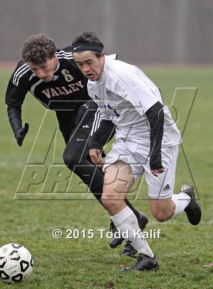 Thumbnail 3 in Bacon Academy vs Valley Regional (CIAC Class M 2nd Round) photogallery.