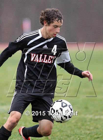Thumbnail 1 in Bacon Academy vs Valley Regional (CIAC Class M 2nd Round) photogallery.