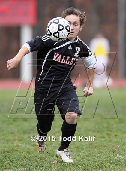 Thumbnail 3 in Bacon Academy vs Valley Regional (CIAC Class M 2nd Round) photogallery.