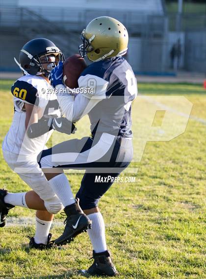 Thumbnail 2 in Wilson vs Franklin photogallery.