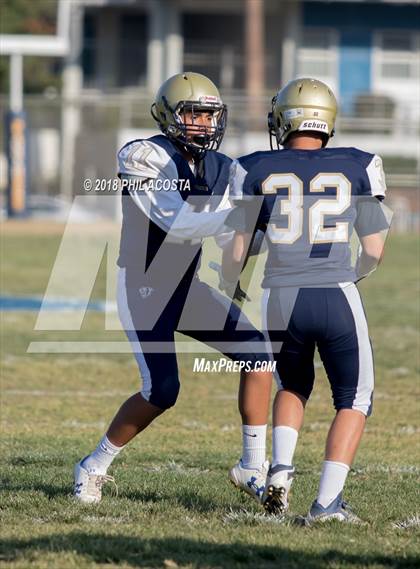 Thumbnail 3 in Wilson vs Franklin photogallery.