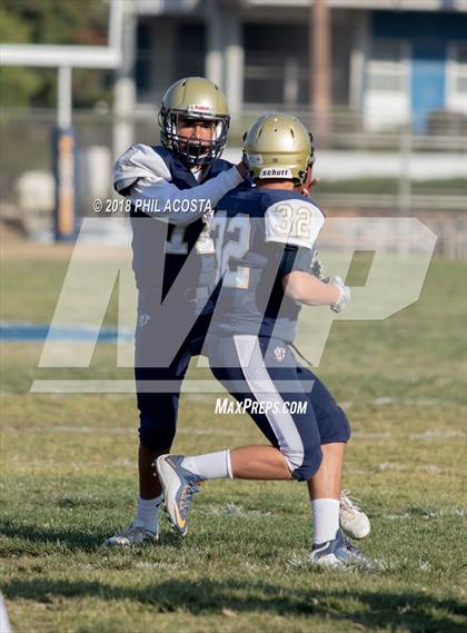 Thumbnail 2 in Wilson vs Franklin photogallery.