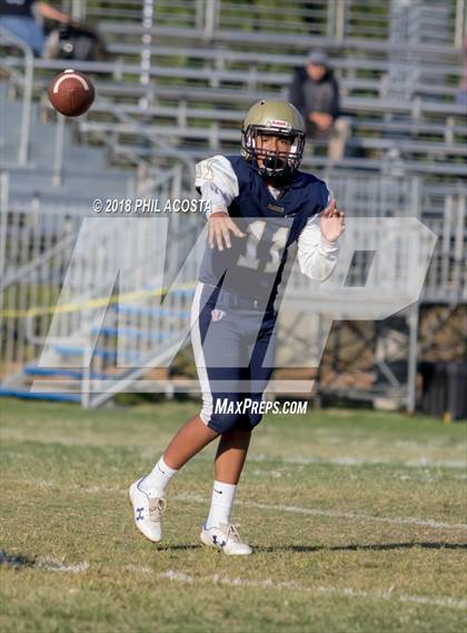 Thumbnail 3 in Wilson vs Franklin photogallery.