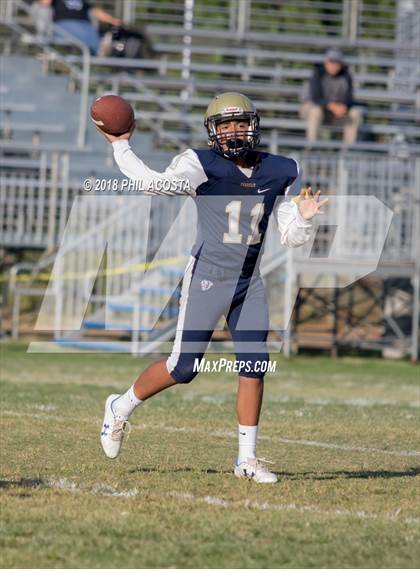 Thumbnail 2 in Wilson vs Franklin photogallery.