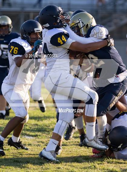 Thumbnail 3 in Wilson vs Franklin photogallery.