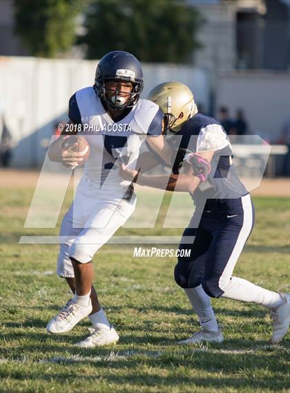 Thumbnail 2 in Wilson vs Franklin photogallery.