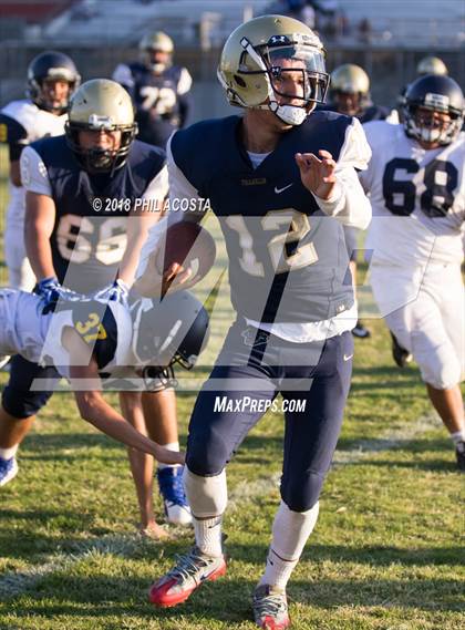 Thumbnail 3 in Wilson vs Franklin photogallery.