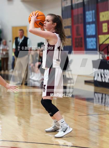 Thumbnail 1 in South Caldwell vs. Maiden (Dick's Sporting Goods Classic Day 1) photogallery.