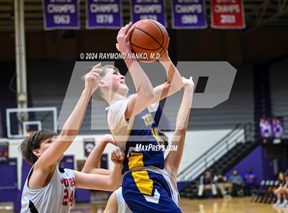 Thumbnail 1 in Wapahani vs Delta (Muncie Central City Invitational) photogallery.