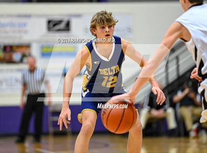 Thumbnail 1 in Wapahani vs Delta (Muncie Central City Invitational) photogallery.
