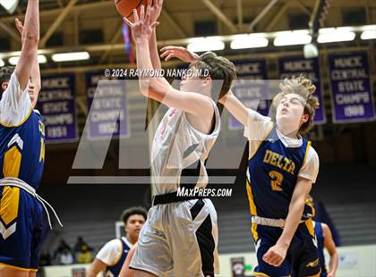 Thumbnail 2 in Wapahani vs Delta (Muncie Central City Invitational) photogallery.