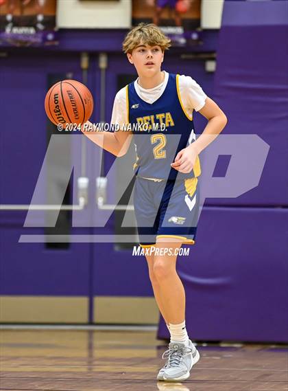 Thumbnail 3 in Wapahani vs Delta (Muncie Central City Invitational) photogallery.