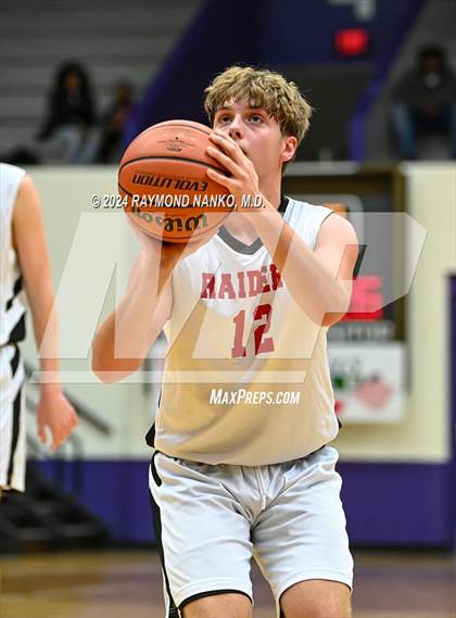 Thumbnail 3 in Wapahani vs Delta (Muncie Central City Invitational) photogallery.