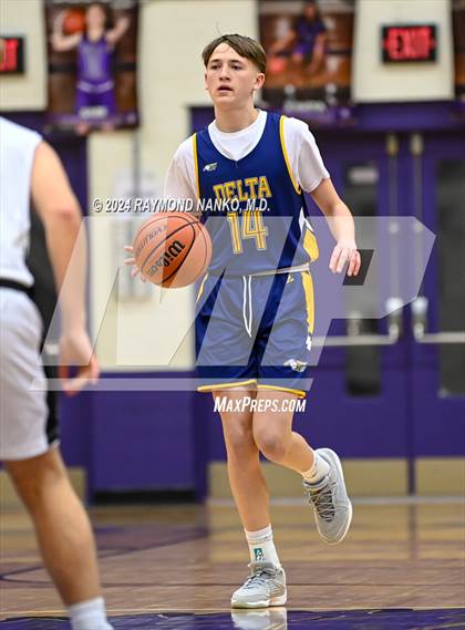 Thumbnail 2 in Wapahani vs Delta (Muncie Central City Invitational) photogallery.