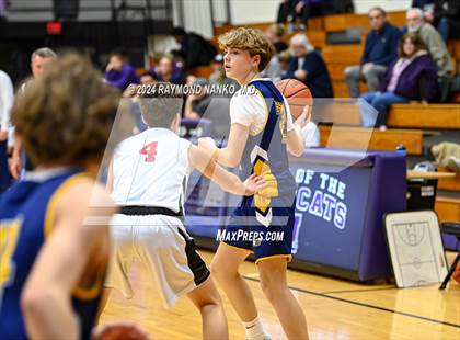 Thumbnail 2 in Wapahani vs Delta (Muncie Central City Invitational) photogallery.
