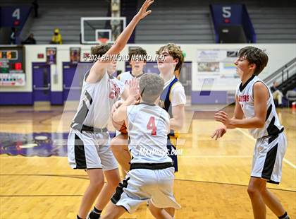Thumbnail 2 in Wapahani vs Delta (Muncie Central City Invitational) photogallery.