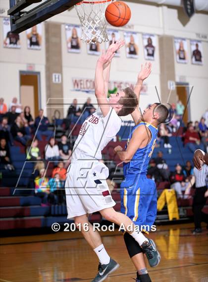 Thumbnail 1 in Omaha North @ North Star photogallery.