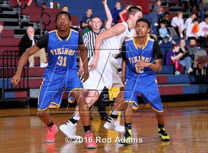 Thumbnail 1 in Omaha North @ North Star photogallery.