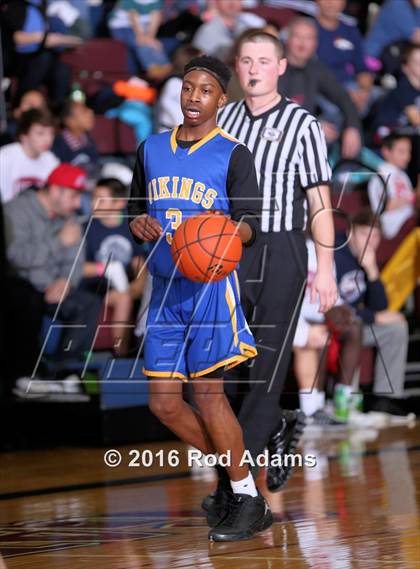 Thumbnail 3 in Omaha North @ North Star photogallery.