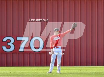 Thumbnail 2 in Lorena vs. Groesbeck (Scrimmage) photogallery.