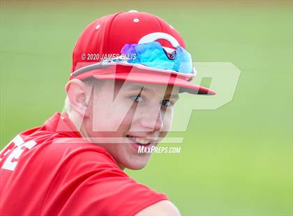 Thumbnail 3 in Lorena vs. Groesbeck (Scrimmage) photogallery.