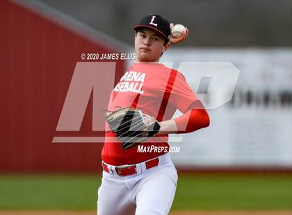 Thumbnail 2 in Lorena vs. Groesbeck (Scrimmage) photogallery.