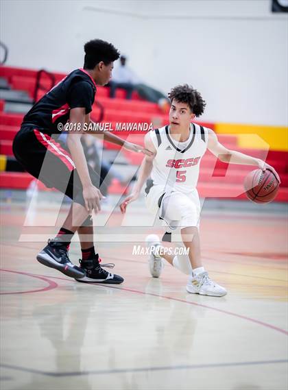 Thumbnail 3 in Etiwanda vs Santa Clarita Christian photogallery.