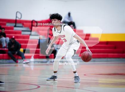Thumbnail 2 in Etiwanda vs Santa Clarita Christian photogallery.