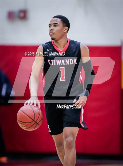 Thumbnail 3 in Etiwanda vs Santa Clarita Christian photogallery.