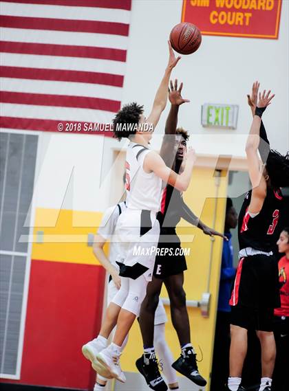 Thumbnail 2 in Etiwanda vs Santa Clarita Christian photogallery.