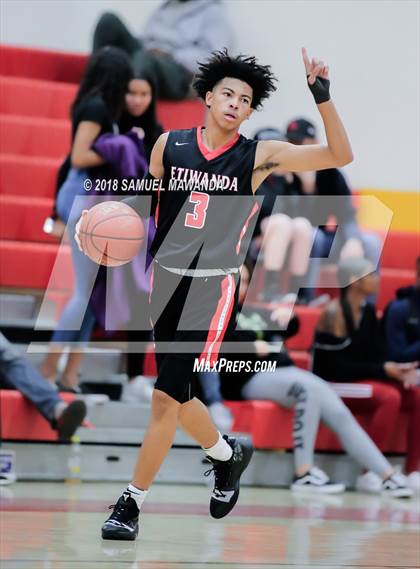Thumbnail 3 in Etiwanda vs Santa Clarita Christian photogallery.