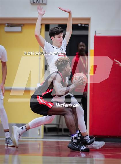 Thumbnail 2 in Etiwanda vs Santa Clarita Christian photogallery.