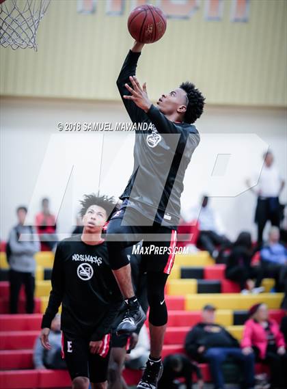 Thumbnail 1 in Etiwanda vs Santa Clarita Christian photogallery.